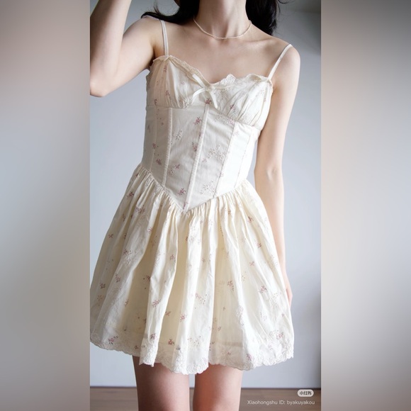 Zara Dresses & Skirts - New with Tags Zara Cream Floral Lace Bow Dress with Pockets Size M Cotton Blend